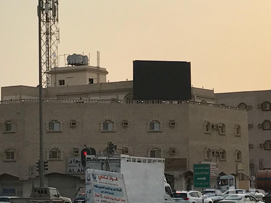 توريد و تركيب و صيانه الشاشات الاعلانيه