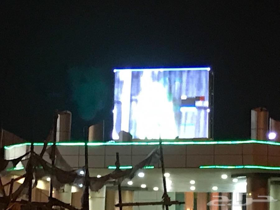 توريد و تركيب و صيانه الشاشات الاعلانيه