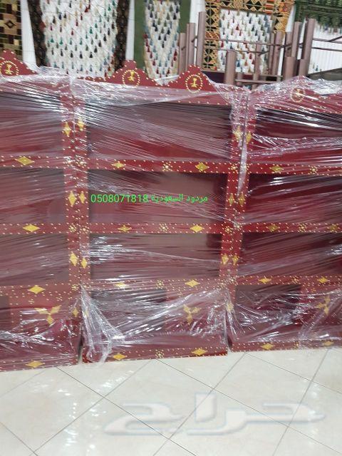 أعمال خشبية ومعدنية جلسات خارجية شعبية تراثية