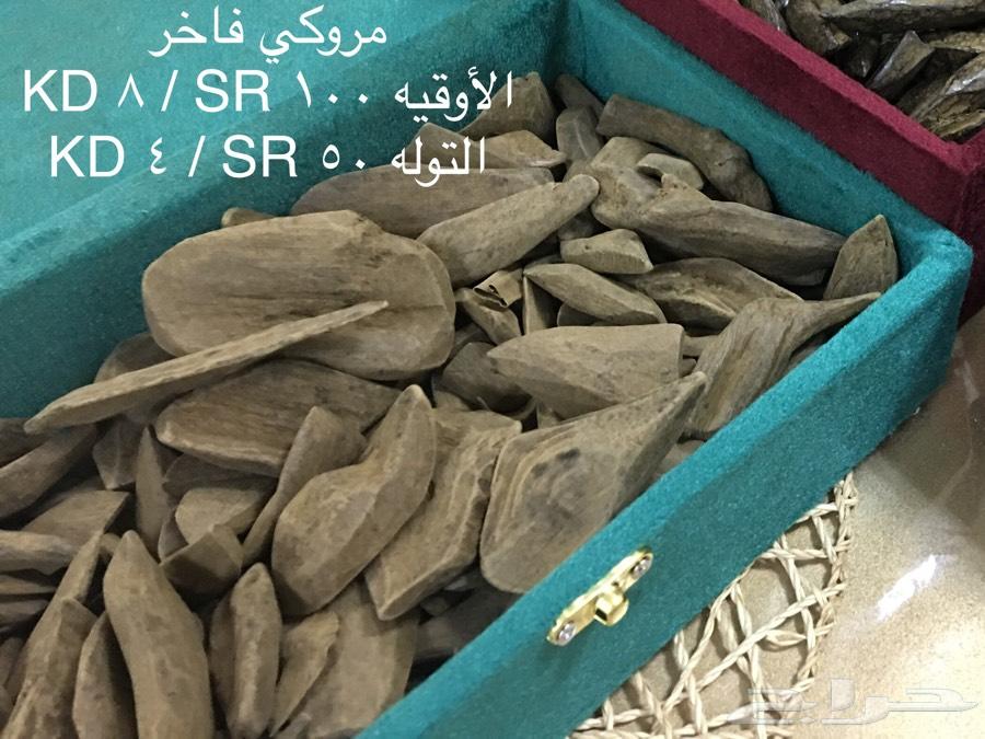 بخور عووود رائحه طيبه وثبات.