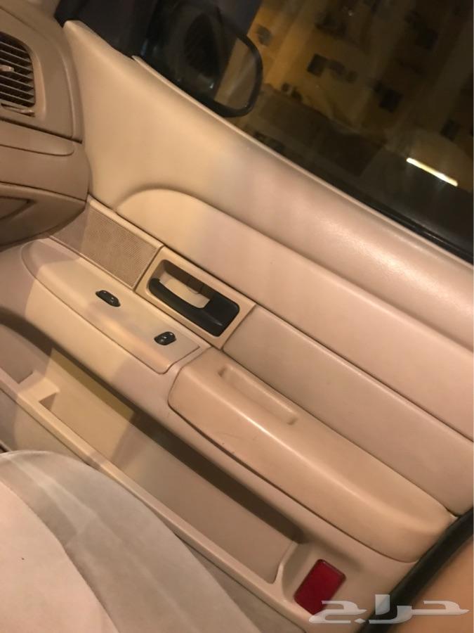 للبيع فكتوريا 2006