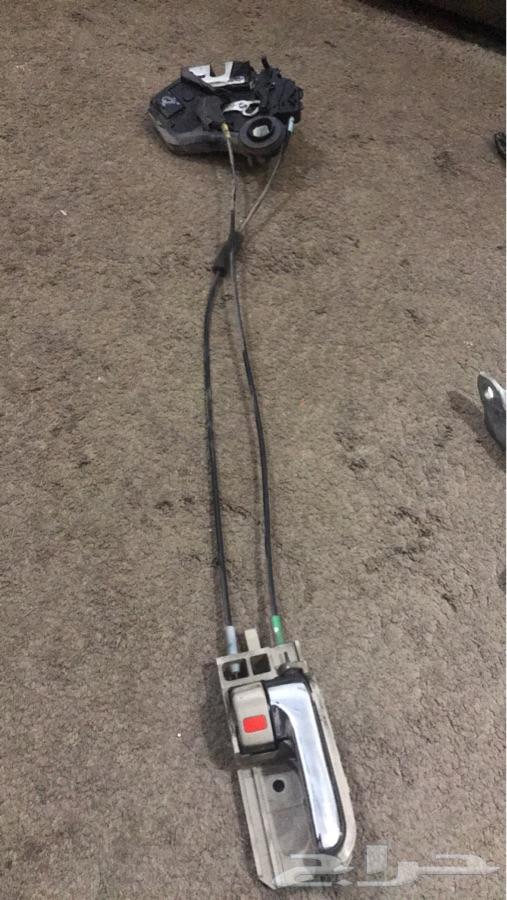 قطع باب فورتشنر يمين خلفي