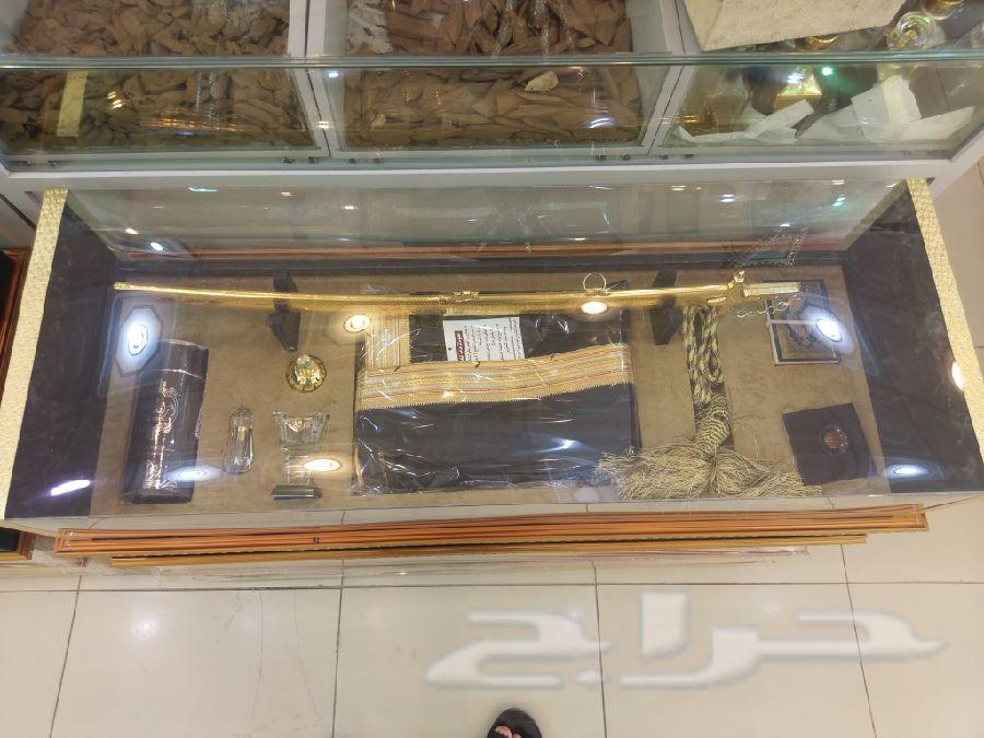 الي يبغى يهدي شخص عزيز عليه\nبشوت وسيوف ودروعV