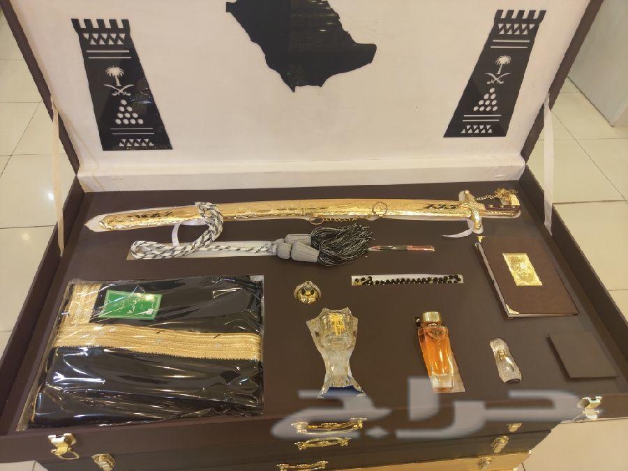 الي يبغى يهدي شخص عزيز عليه\nبشوت وسيوف ودروعV
