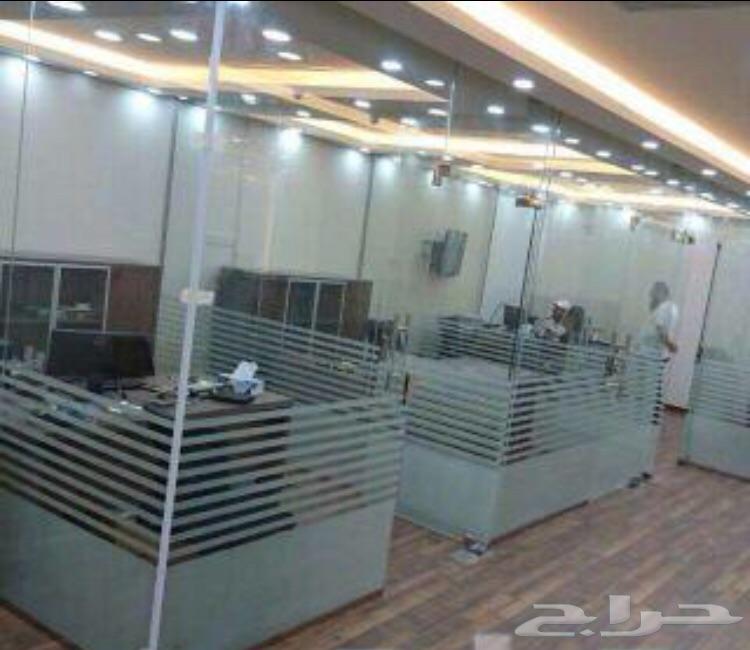 زجاج سكريت وصيانه الابواب الزجاجيه
