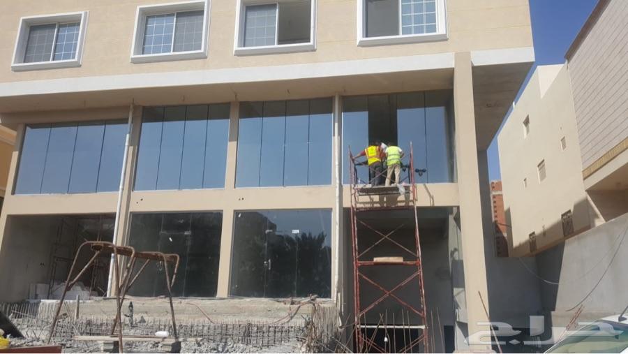زجاج سكريت وصيانه الابواب الزجاجيه