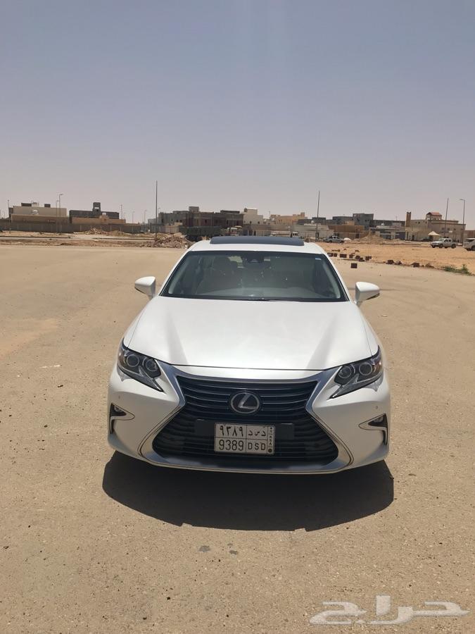 للبيع بكزس ES350 2017 ماشي 62 نظيف جدا