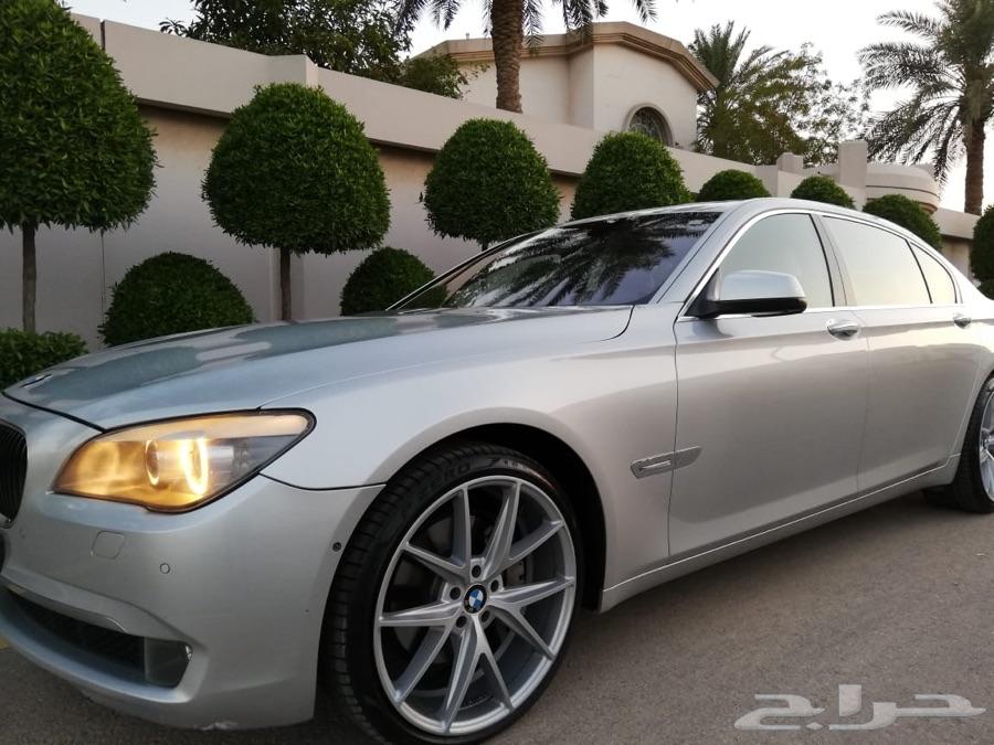 bmw740li2011 نظيفه تشيكات وكاله