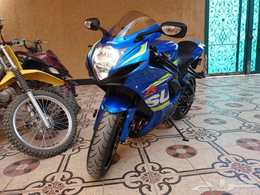 ريس SUZUKI GSX-R600 وكالة ممشى 1400km