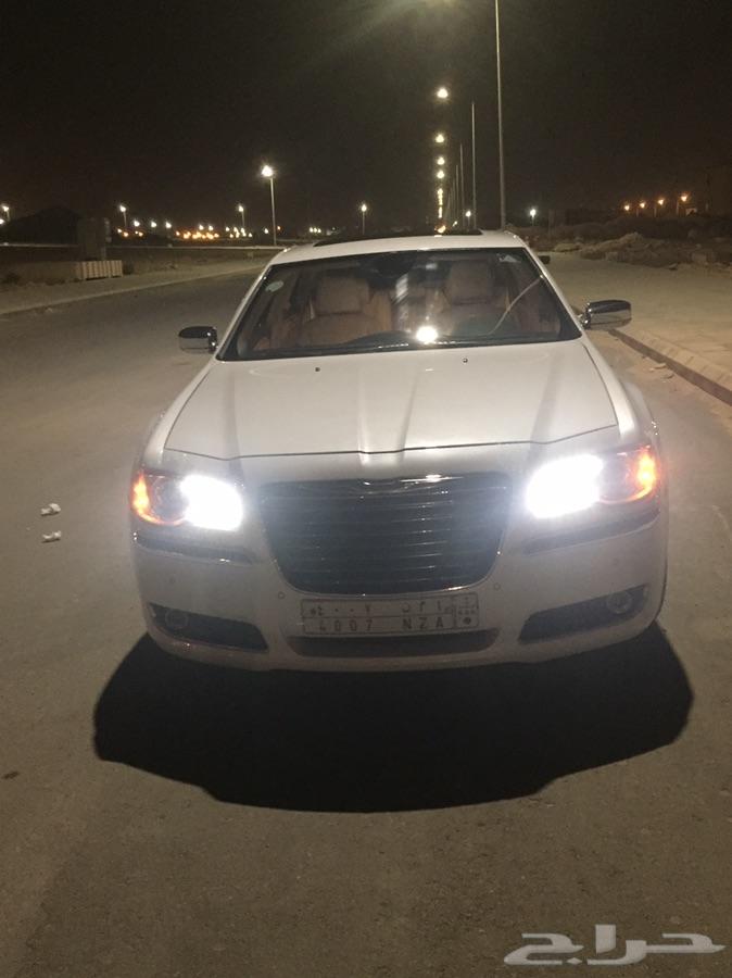 للبيع كليزلر C300 هيمي