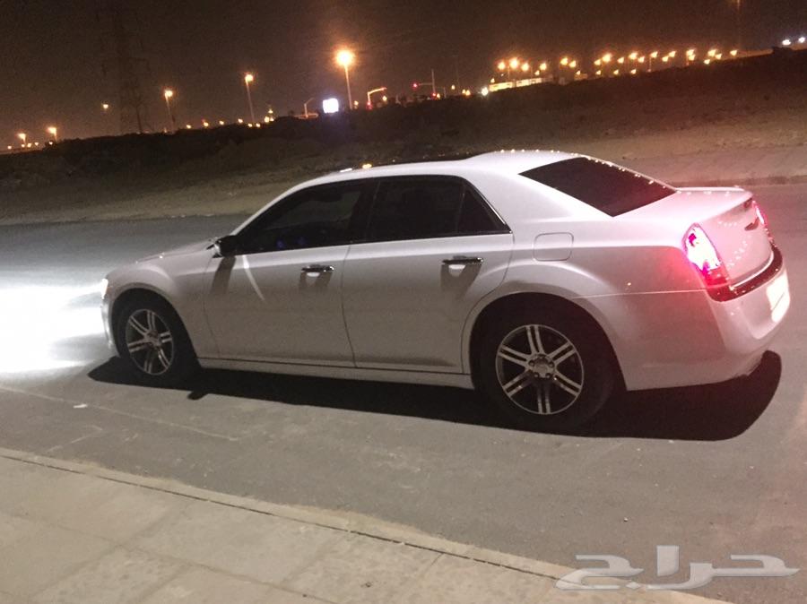 للبيع كليزلر C300 هيمي