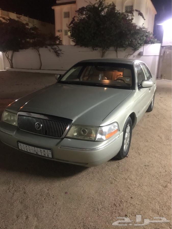 للبيع فورد ماركيز 2004 نظيف