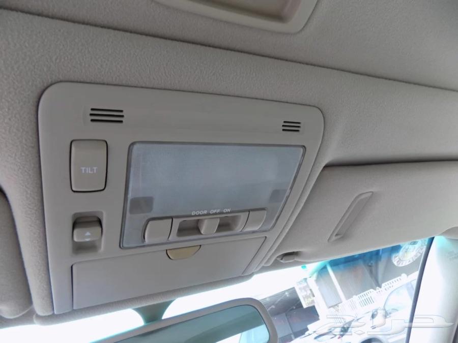 لكزس LS 430 الموديل 2001 مخزنه