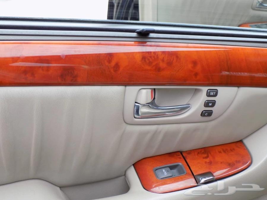 لكزس LS 430 الموديل 2001 مخزنه
