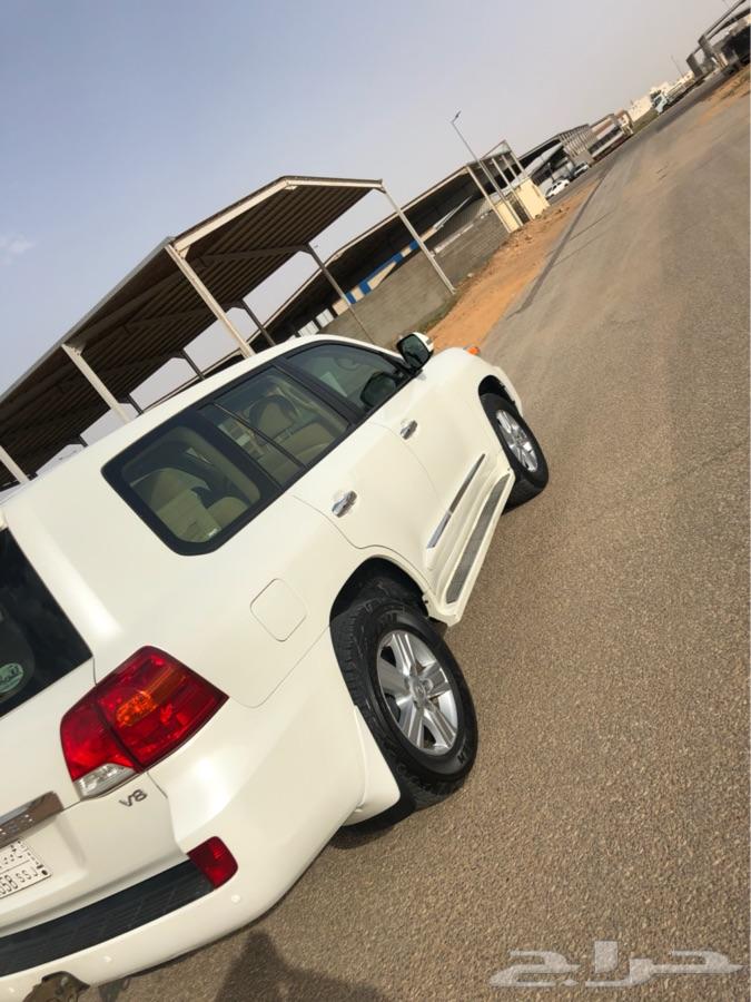 للبيع لاندكروزر GXR 2014 فل كامل