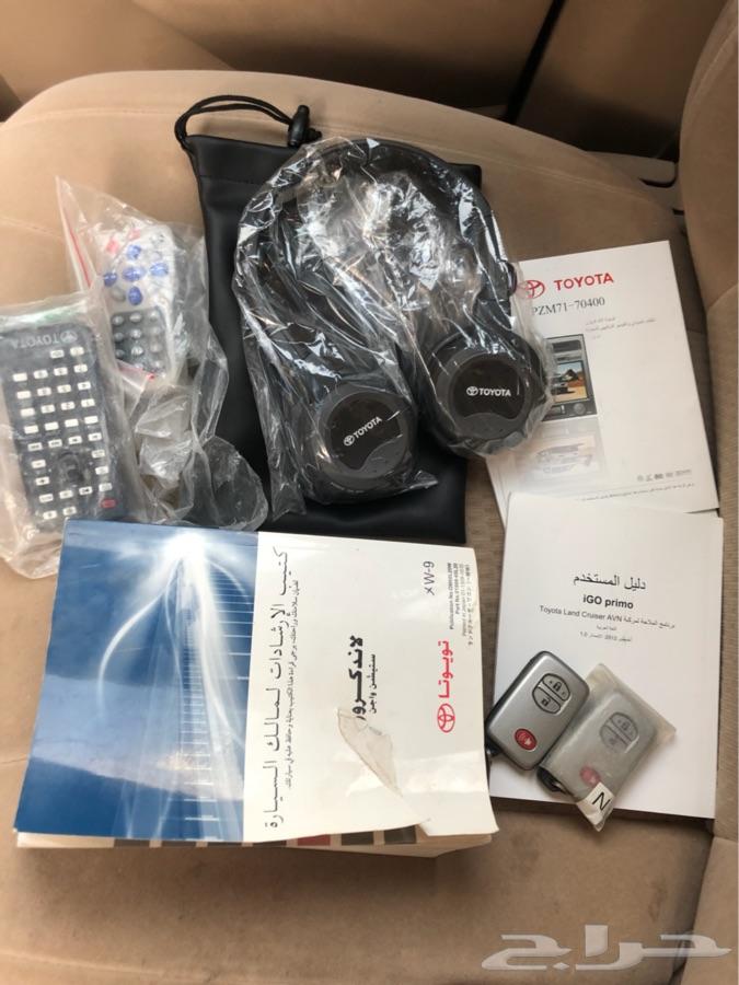 للبيع لاندكروزر GXR 2014 فل كامل