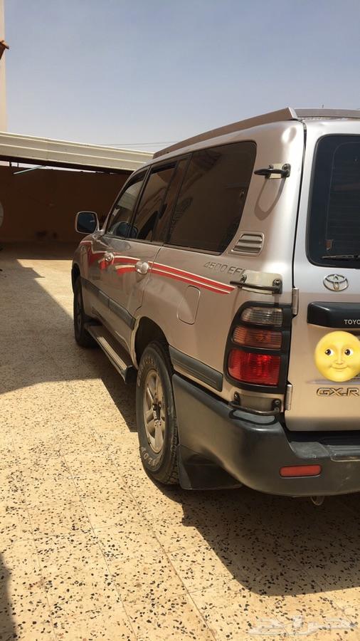 جيب لاندكروزر موديل99