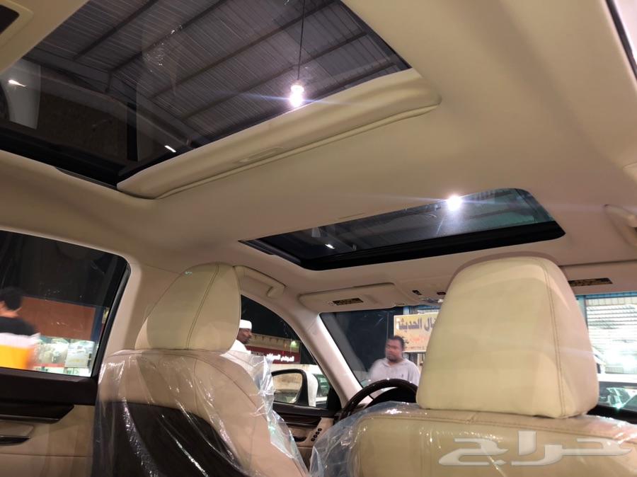 للبيع لكزس ES350-2016
