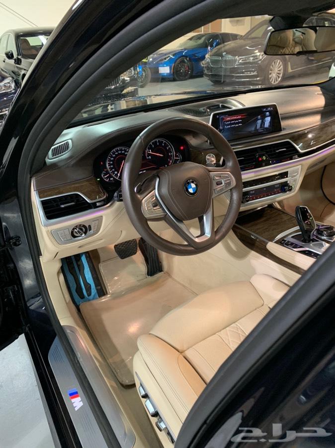 بي ام دبليو 750Li 2016