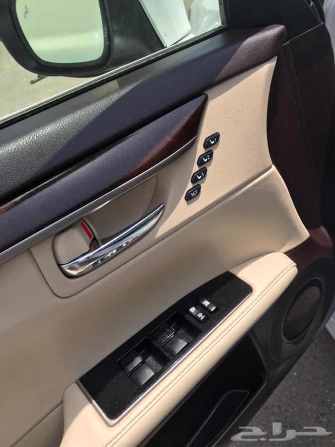 ليكزس ES350 موديل 2016 لؤلؤي 109900 ريال