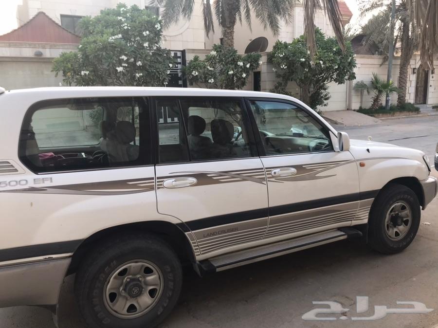 جيب تويوتا جي اكس ار 2002