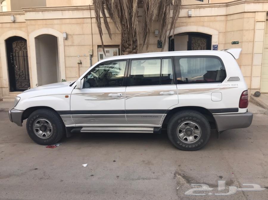 جيب تويوتا جي اكس ار 2002