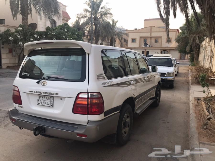جيب تويوتا جي اكس ار 2002