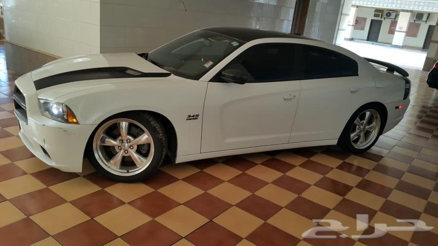 دودج شارجر 345 Hemi