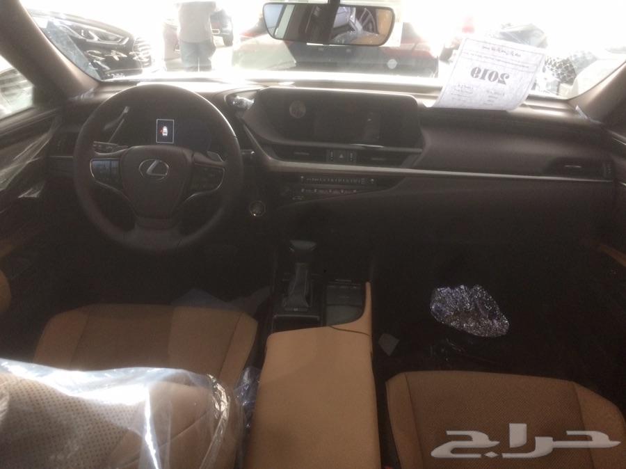 لكزس ES250 ستاندر 2019