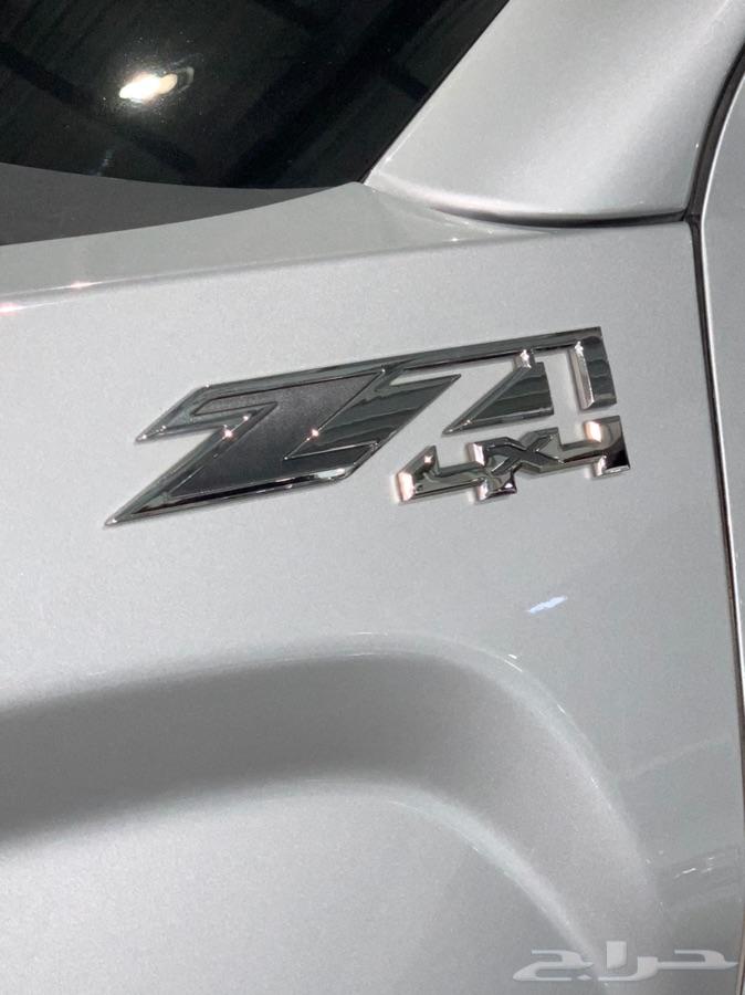 وانيت GMC سييرا Z71 (تم البيع)