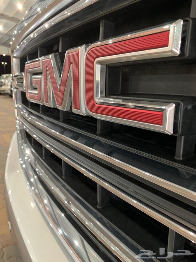 وانيت GMC سييرا Z71 (تم البيع)