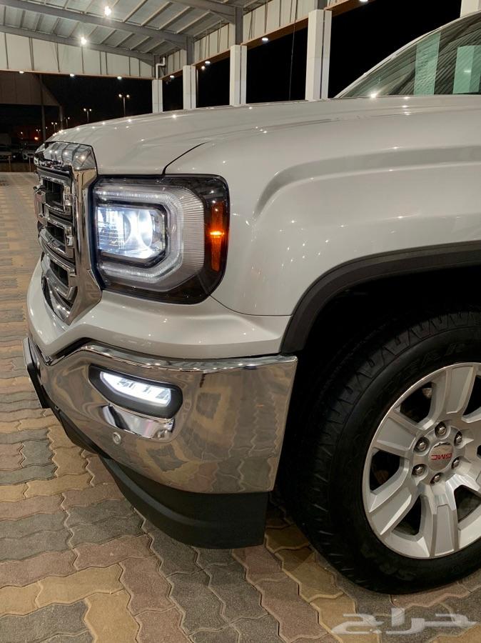 وانيت GMC سييرا Z71 (تم البيع)