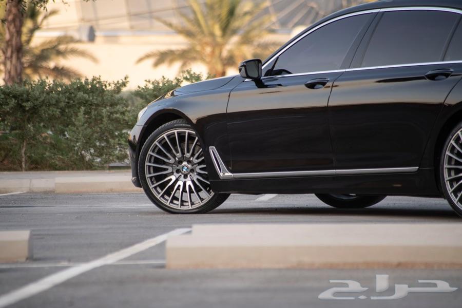 بي أم دبليو BMW موصفات 750LI