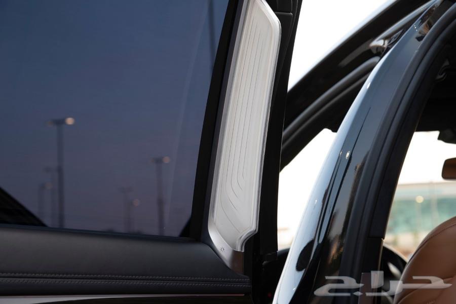 بي أم دبليو BMW موصفات 750LI