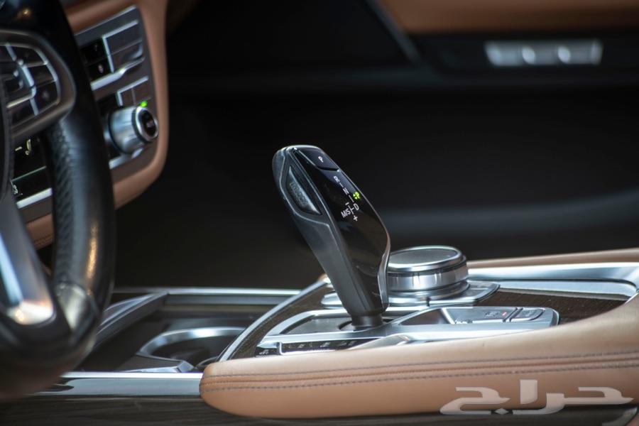 بي أم دبليو BMW موصفات 750LI