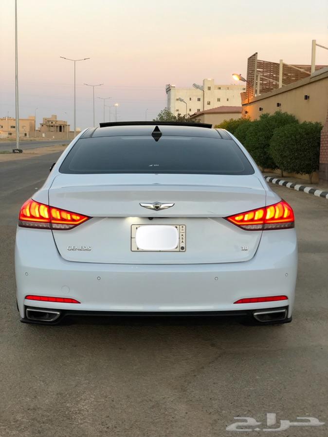 جنسس 2015 لؤلؤي بلاتينيوم . نظيف جدا