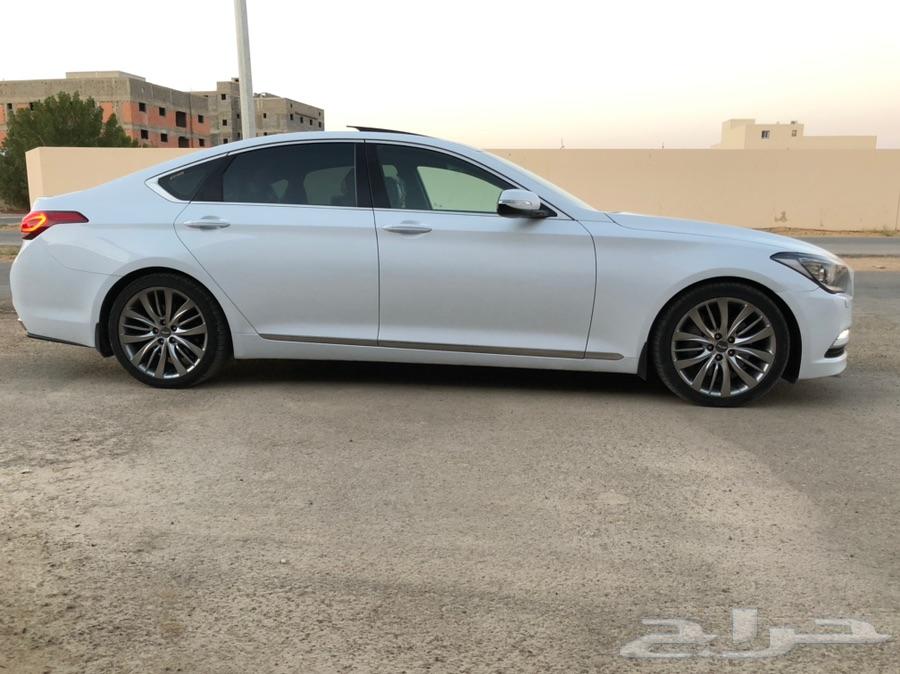 جنسس 2015 لؤلؤي بلاتينيوم . نظيف جدا
