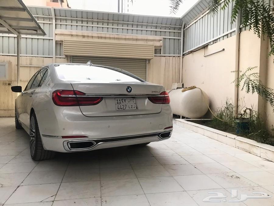 للبيع بي ام 740 2016