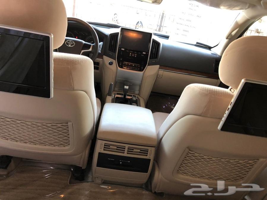 الدمام - المركبة لاندكروزر V8