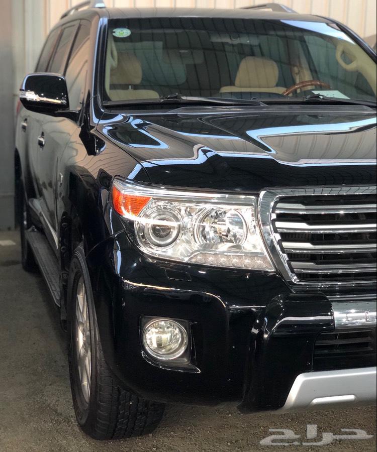 لاندكروزر GXR3 2015 ممشى قليل