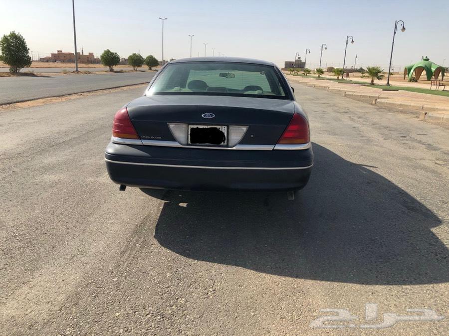 كراون فكتوريا 2001