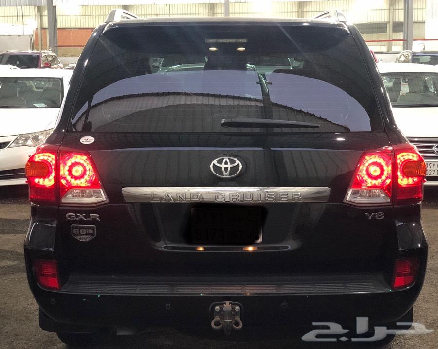 لاندكروزر GXR3 2015 ممشى قليل