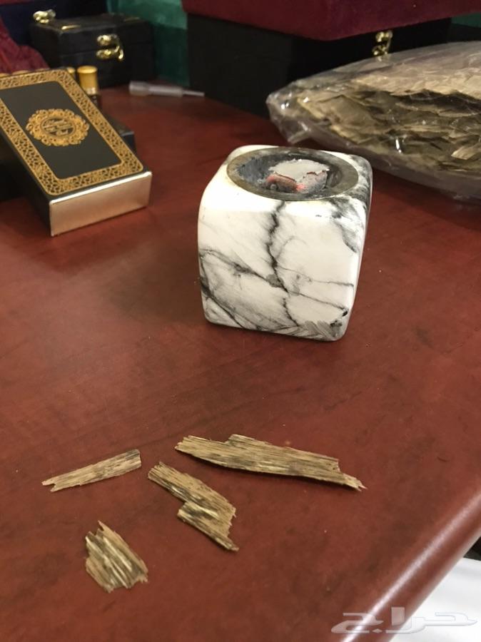 بخور عوود متنوع ومسك أبيض فاخر من الاخر