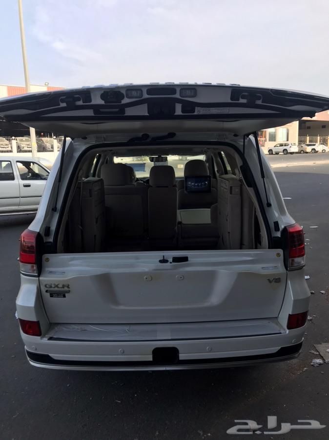 لاندكروزر GXR 3 السعر 239500