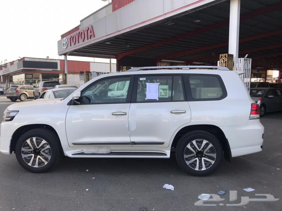 لاندكروزر GXR 3 السعر 239500