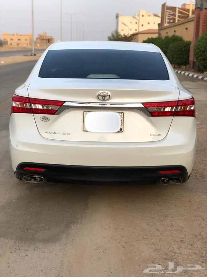 افالون 2014 لؤلؤي XLE . نظيف جدا