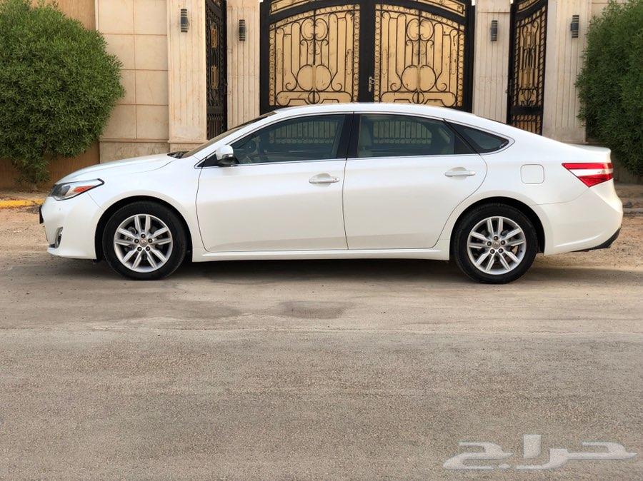 افالون 2014 لؤلؤي XLE . نظيف جدا
