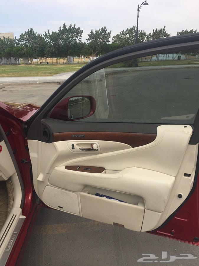 للبيع لكزس LS 460L لارج ( طويل ) 2011