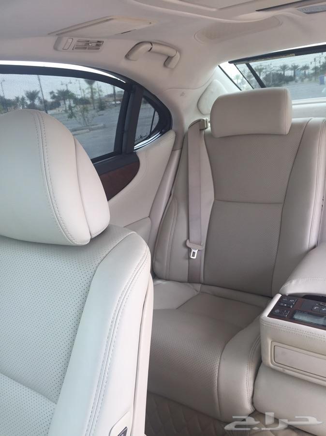 للبيع لكزس LS 460L لارج ( طويل ) 2011