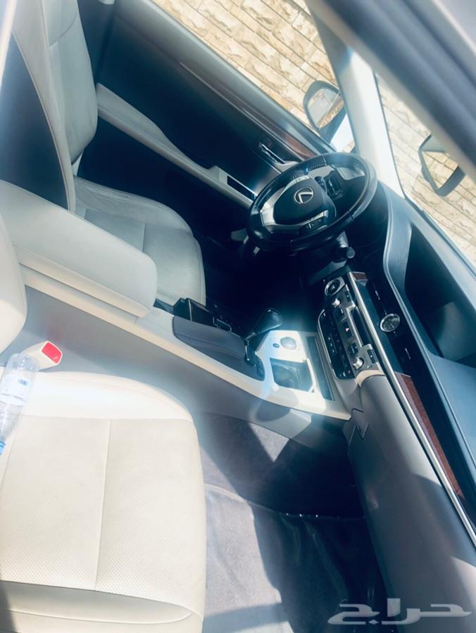 لكزس ابيض لؤلؤي ES350